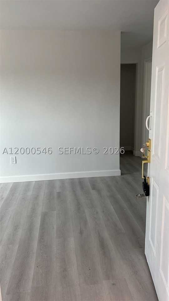 2168 Nw 34th St #2 - Photo 7 of 10