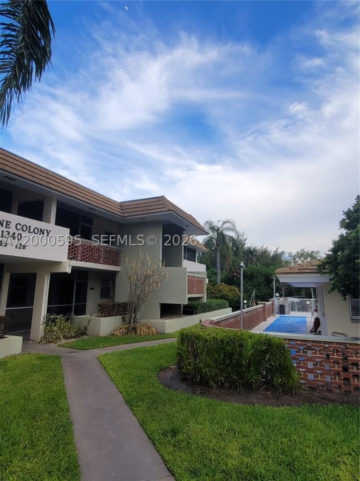 1340 Ne 28th Ave #129