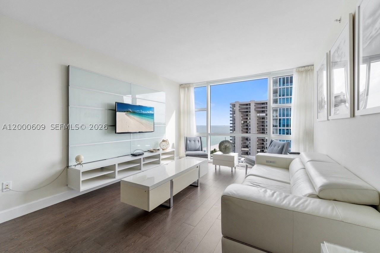 6801 Collins Ave - Photo 2 of 13