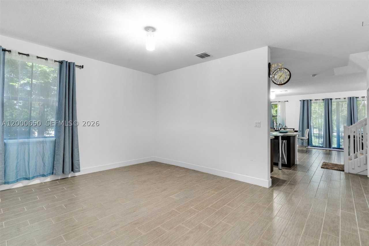 5113 Nw 52nd St #NA - Photo 6 of 47