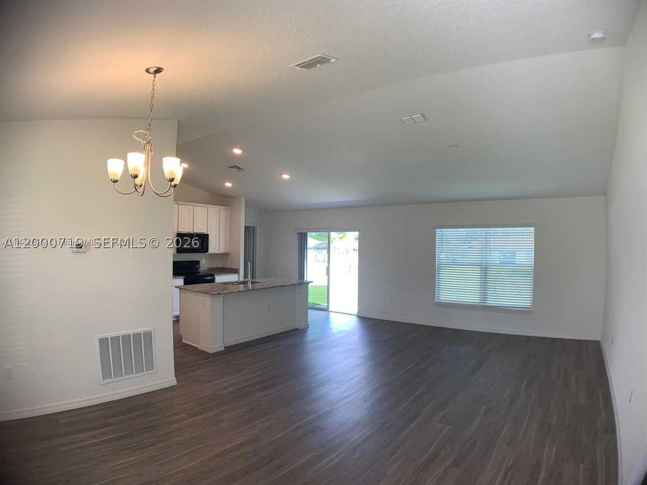 2217 Sw Halissee St #0 - Photo 7 of 20