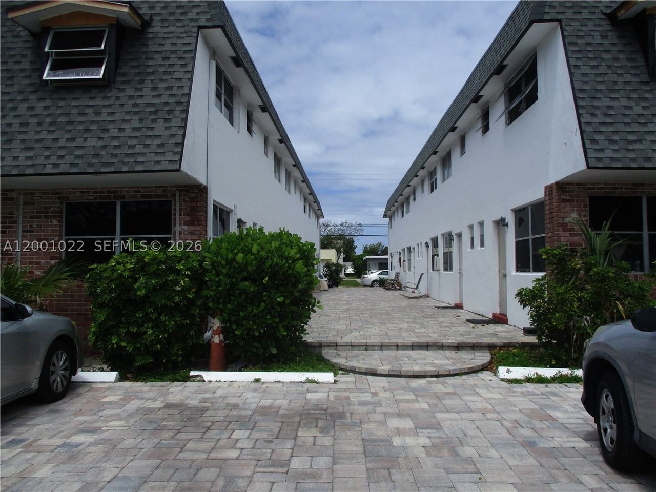 1949 Taylor St #9 - Photo 4 of 23