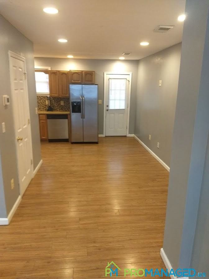 435 E Wildey St #1 - Photo 4 of 22