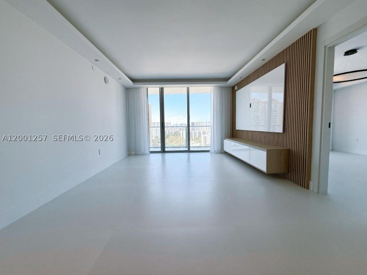 330 Sunny Isles Blvd