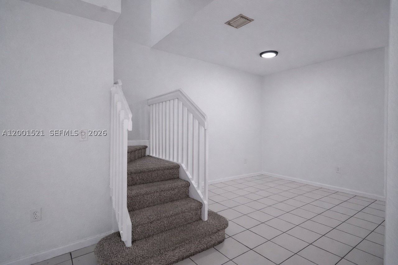 1441 Se 24th Ct #257 - Photo 2 of 18