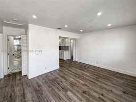 2620 Nw 18th Ter #3 - Photo 1 of 1