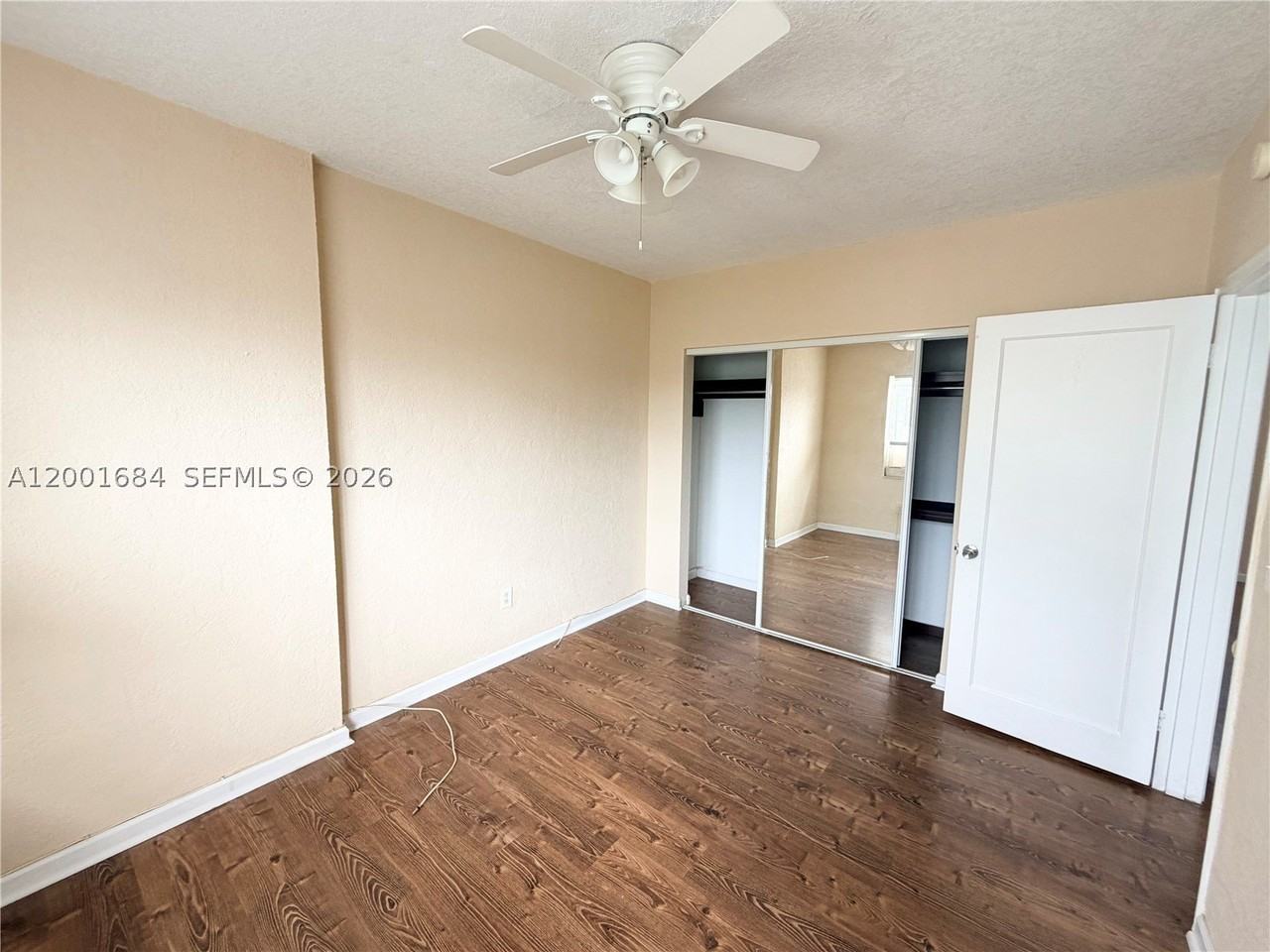 620 84th St #25 - Photo 7 of 11