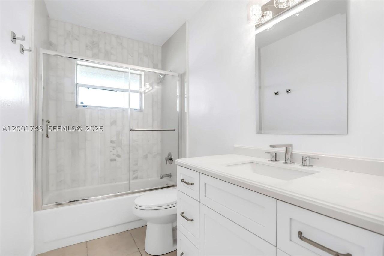 15391 S Dixie Hwy 60 Hwy #60 - Photo 5 of 15