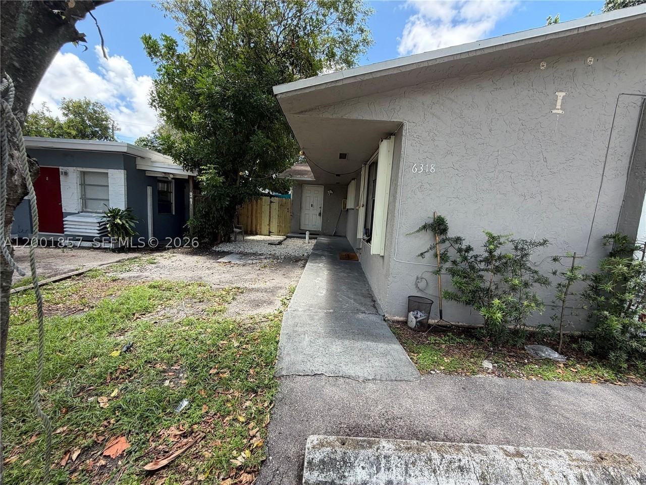 6316 Lincoln St #6316 - Photo 2 of 17