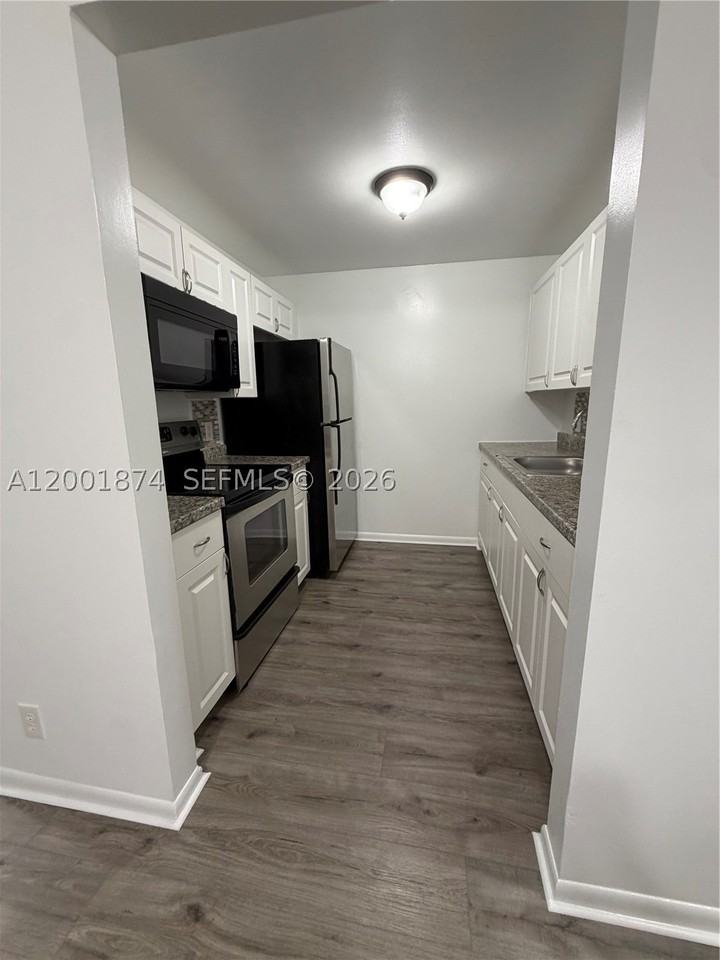 800 Sw 131st Ave #311F - Photo 3 of 25