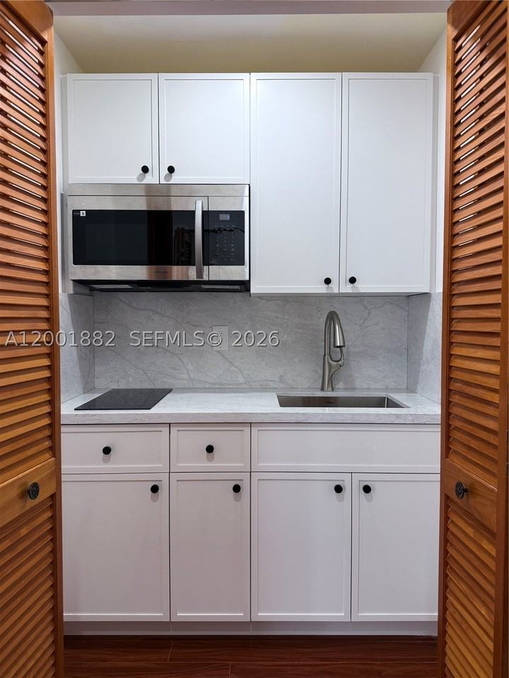 14220 Sw 53rd St #B - Photo 7 of 15
