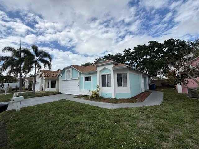 1034 W Jasmine Ln