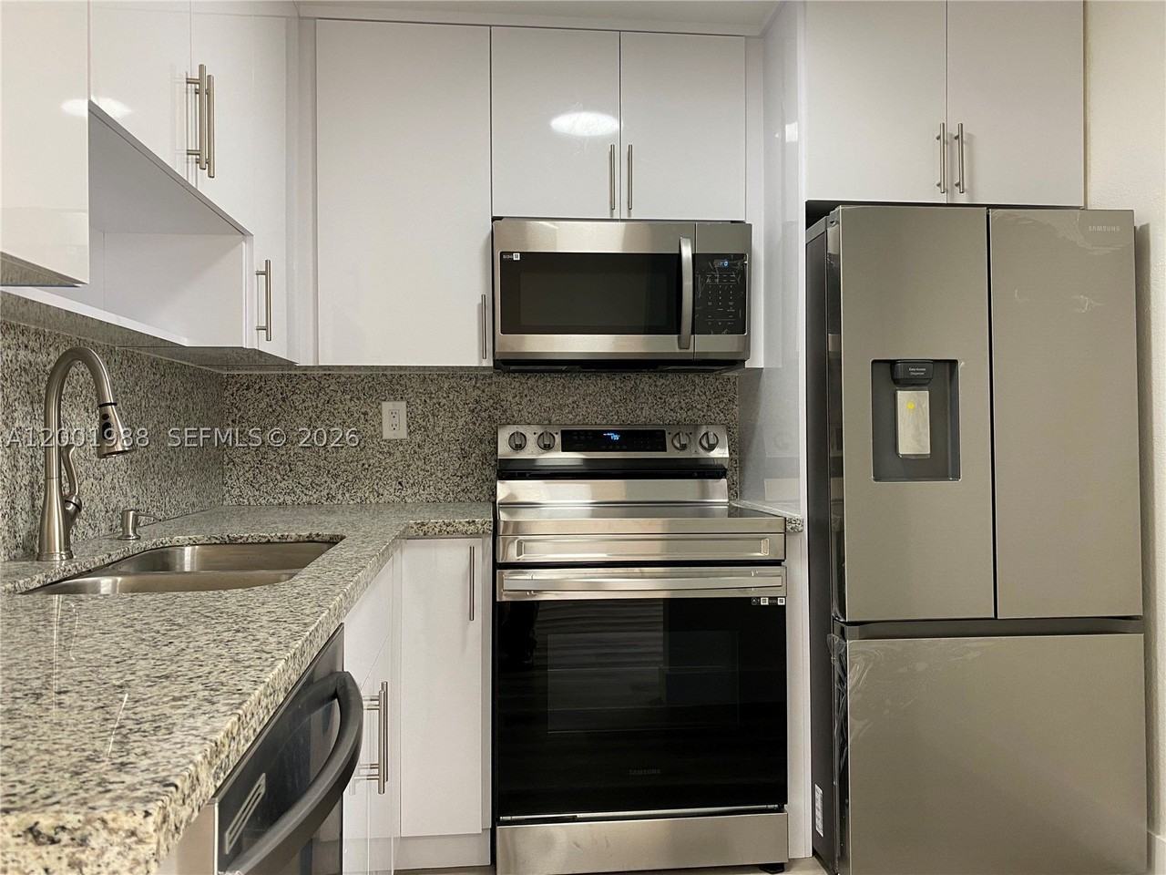 9320 Fontainebleau Blvd #301