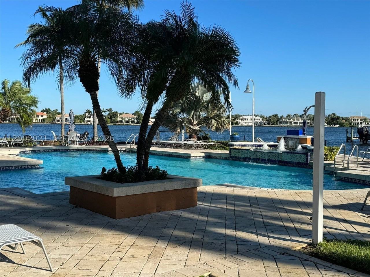 111 Yacht Club Way #107 - Photo 6 of 23