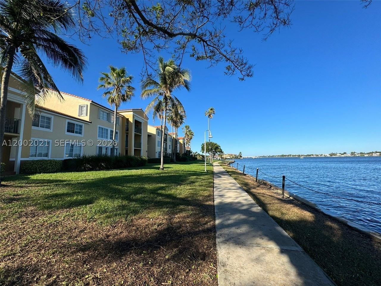 111 Yacht Club Way #107 - Photo 7 of 23