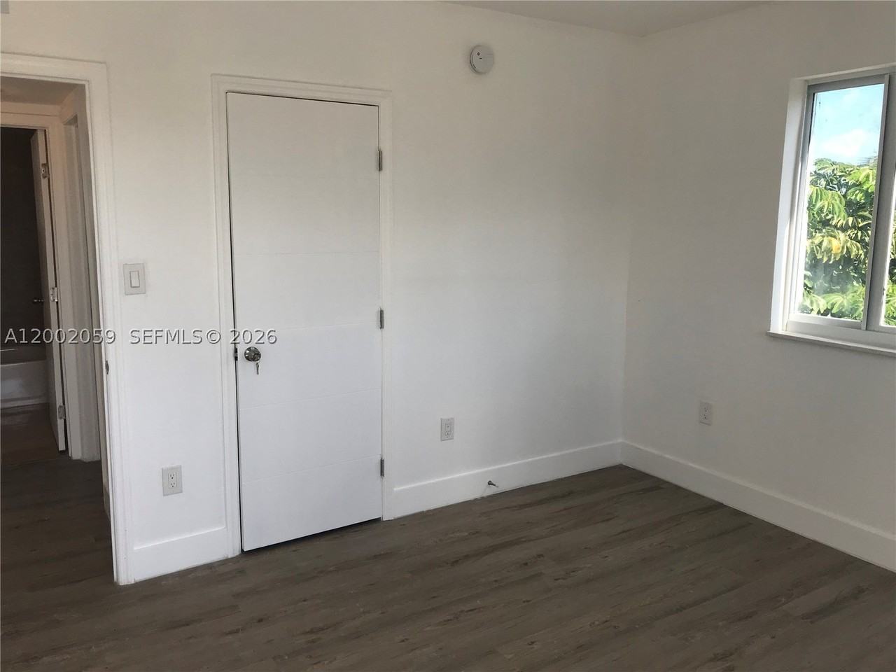 1815 Nw 1st Ct #8 - Photo 6 of 12