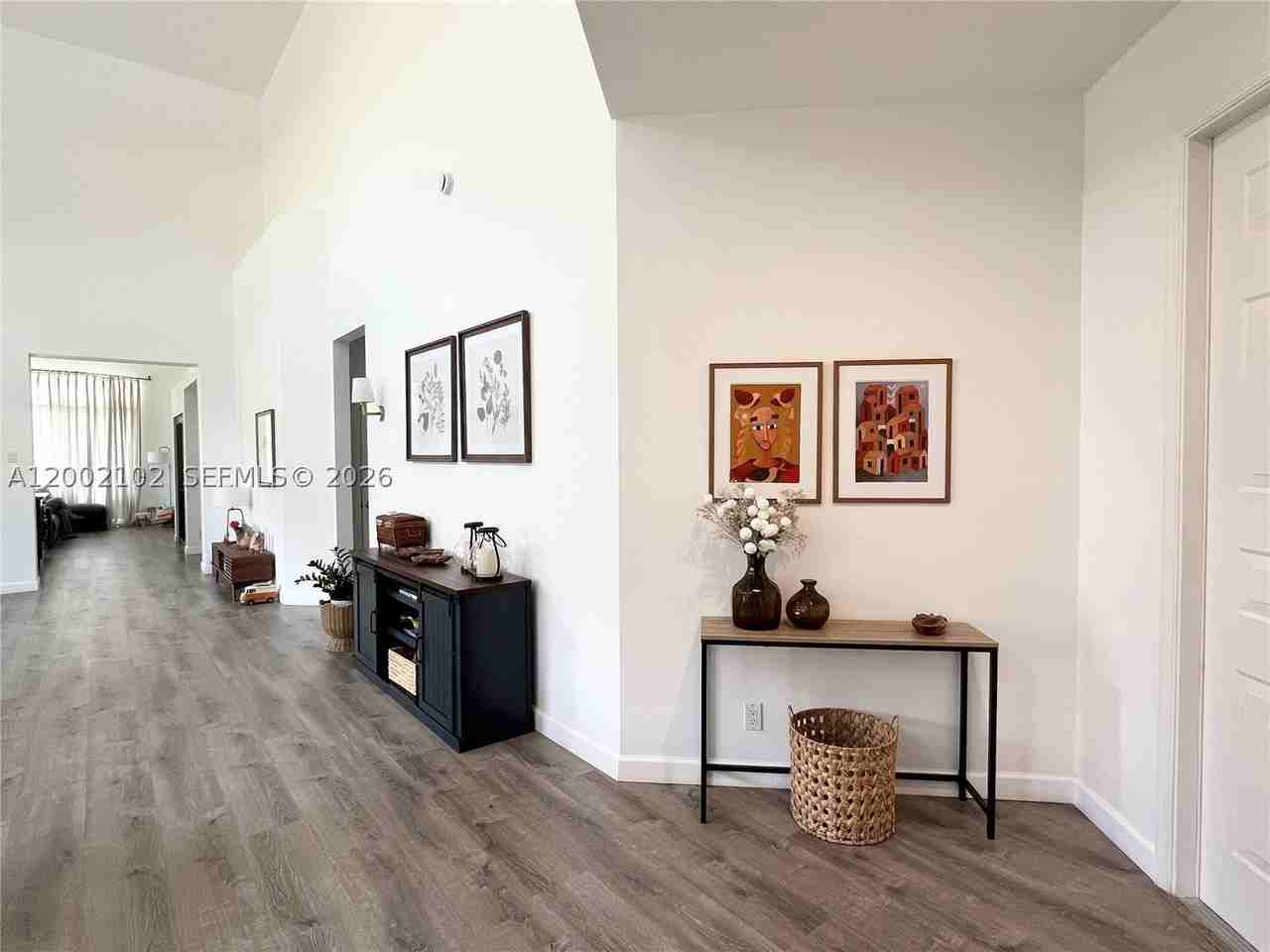 2486 Bay Isle Dr - Photo 7 of 43