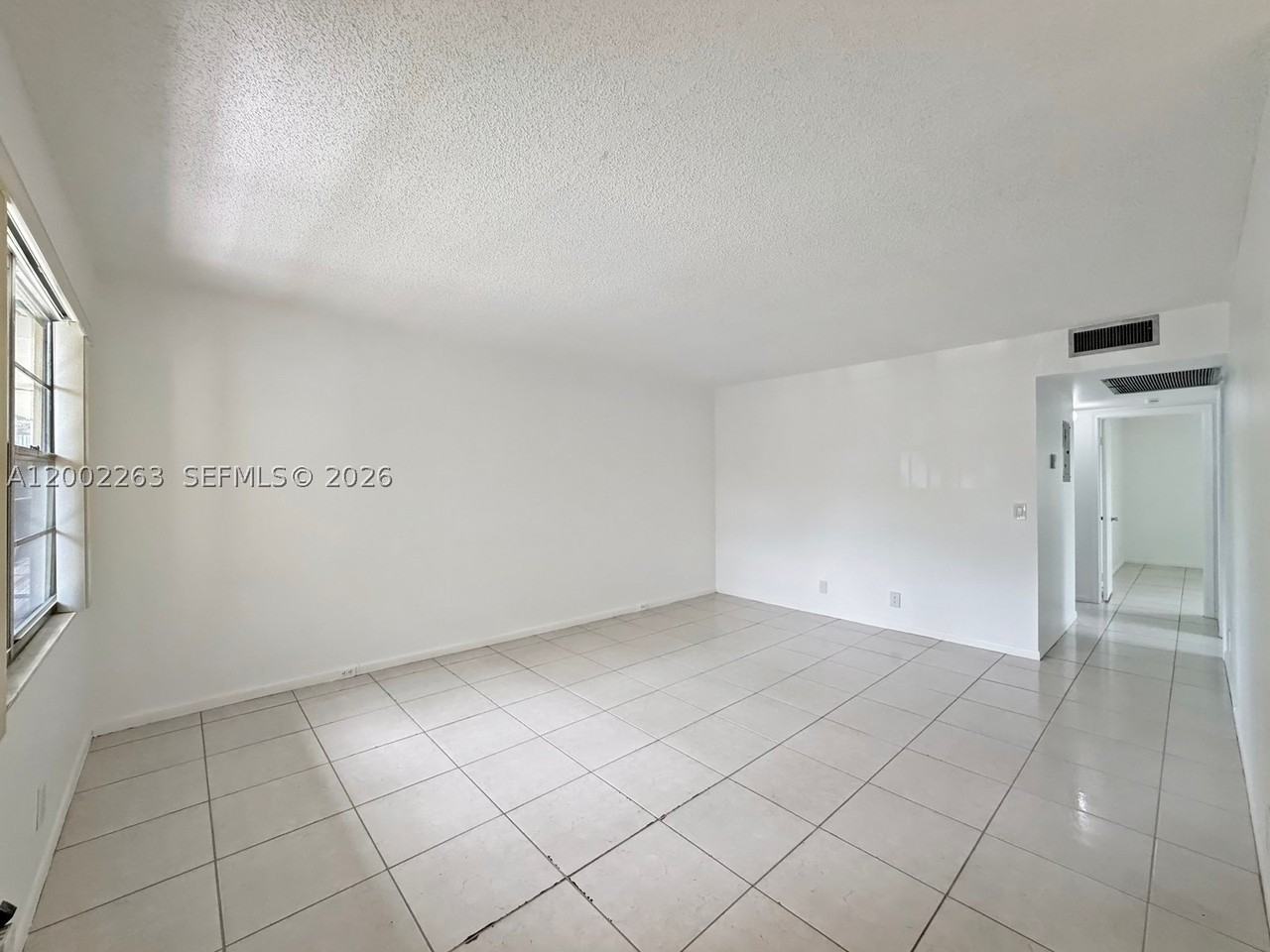 251 Sw 134th Way #210M - Photo 3 of 18