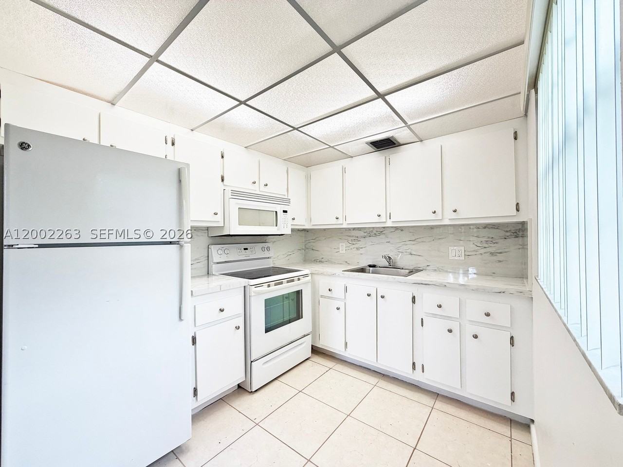 251 Sw 134th Way #210M - Photo 5 of 18