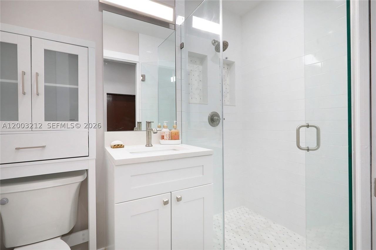 2368 Sw 21st St #SIDE - Photo 2 of 8
