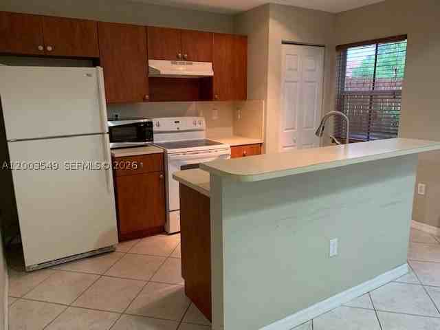 2307 Anchor Ct #4006 - Photo 4 of 16