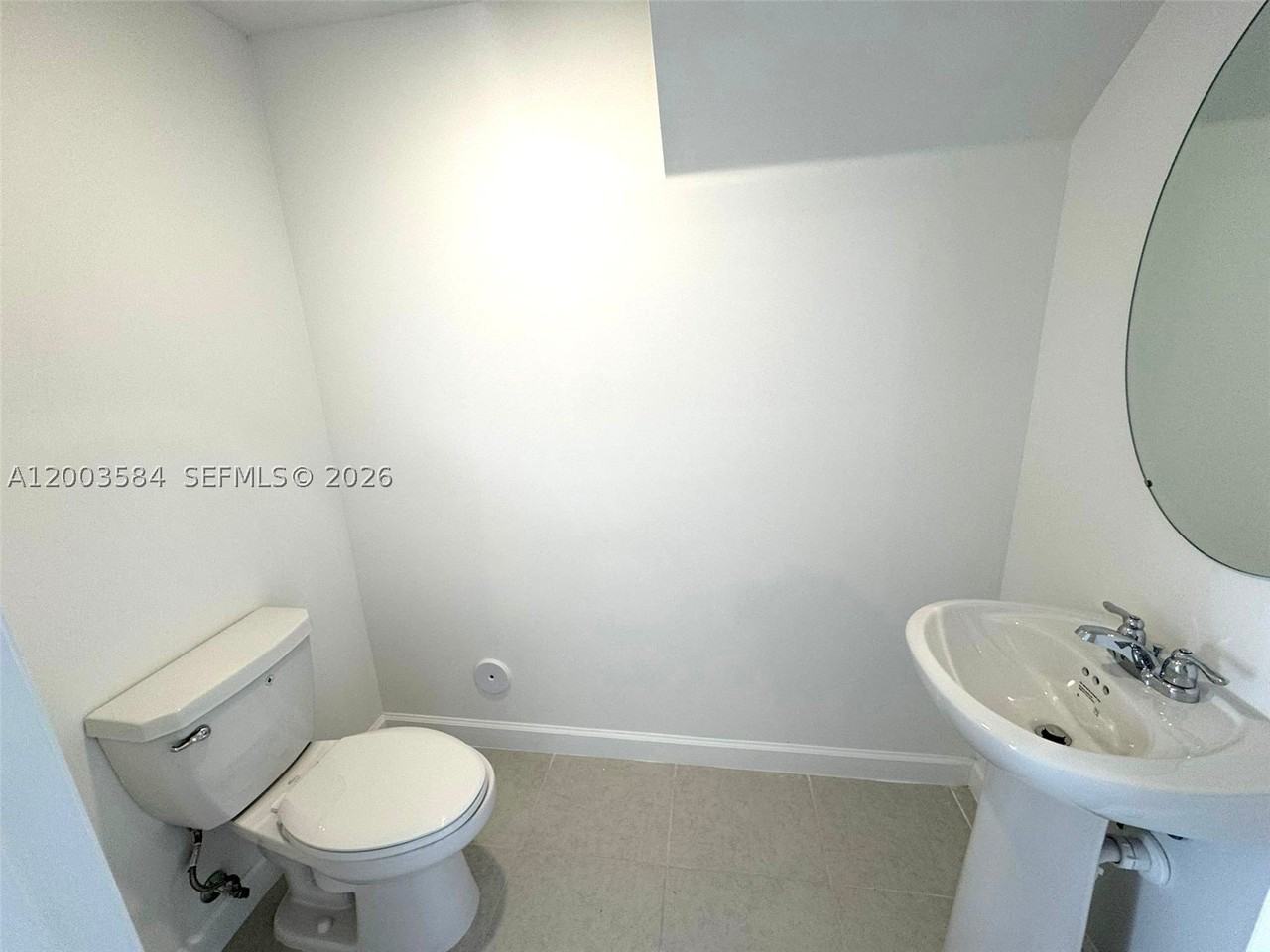 2877 Se 24th Ave - Photo 6 of 23