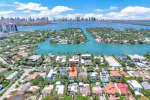 featured image of 2143 N Bay Rd