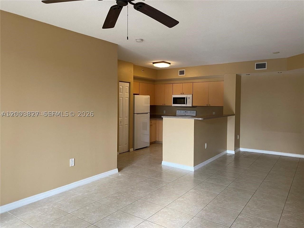 8060 N Nob Hill Rd #203 - Photo 6 of 50