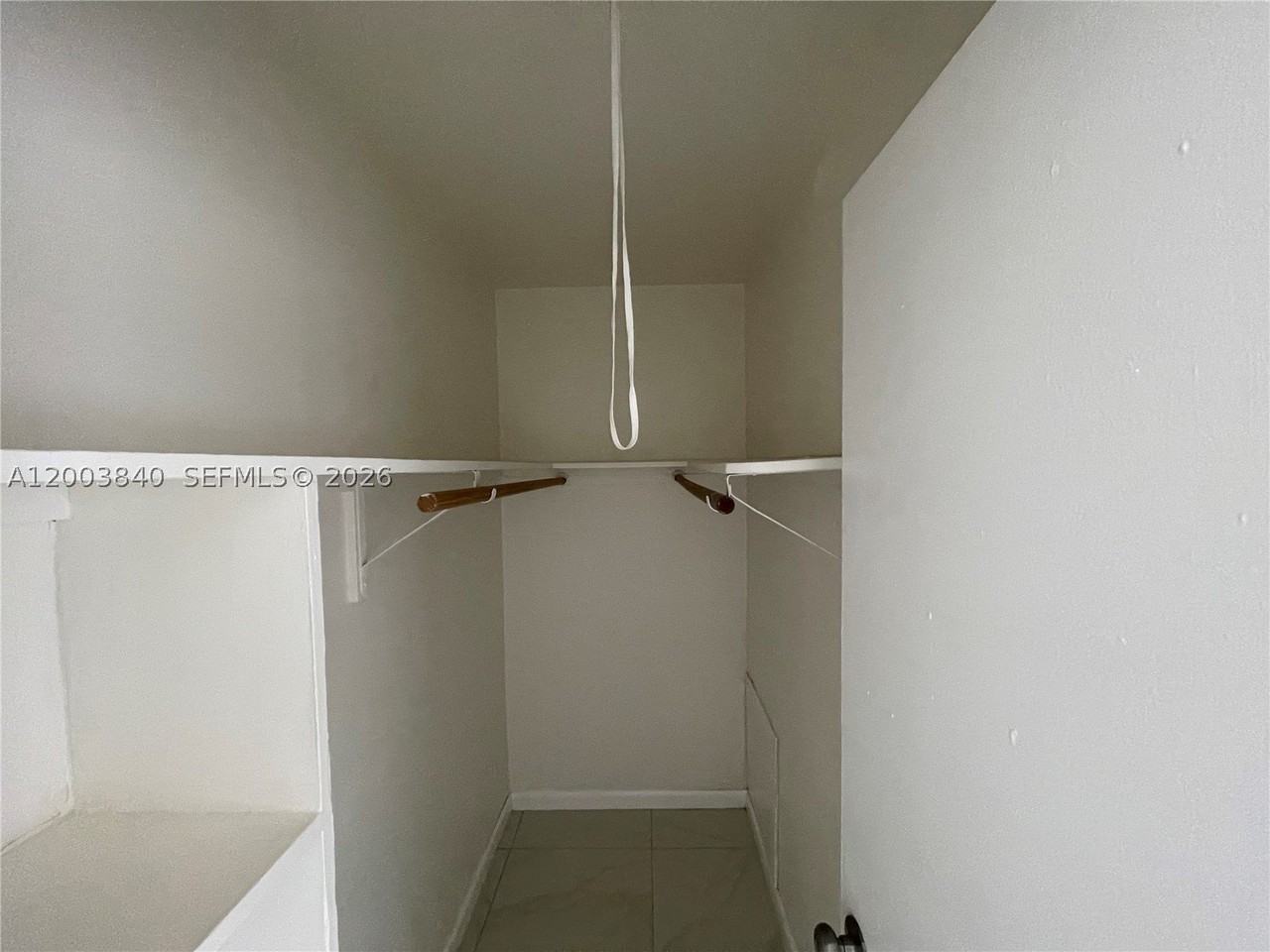 801 N H St #1 - Photo 7 of 12