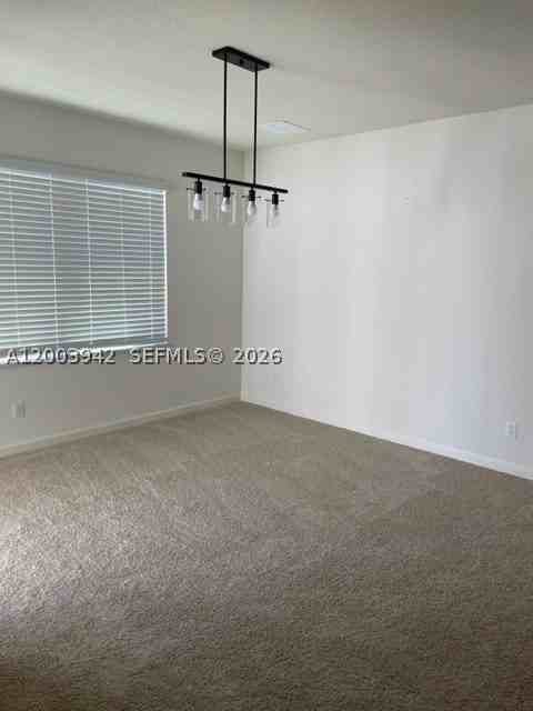 5517 Amusement Ave - Photo 7 of 12