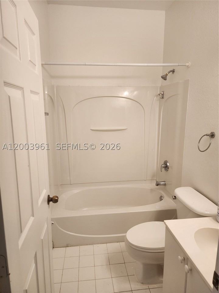 6972 Nw 179th St #203-4 - Photo 5 of 10