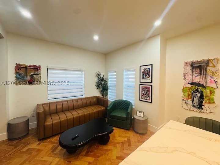 905 Sw 13th Ct #905 - Photo 5 of 16