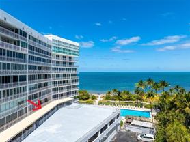 600 Grapetree Dr #3BS - Photo 1 of 1