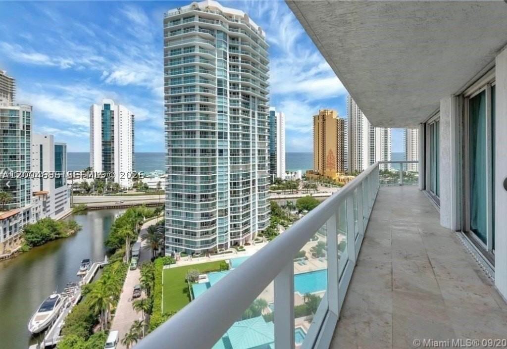 16500 Collins Ave #1551 - Photo 3 of 19