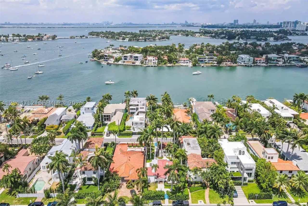 265 Palm Ave - Photo 6 of 50