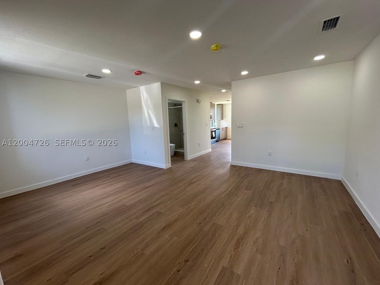 19426 Sw 125th Ave #0 - Photo 2 of 22