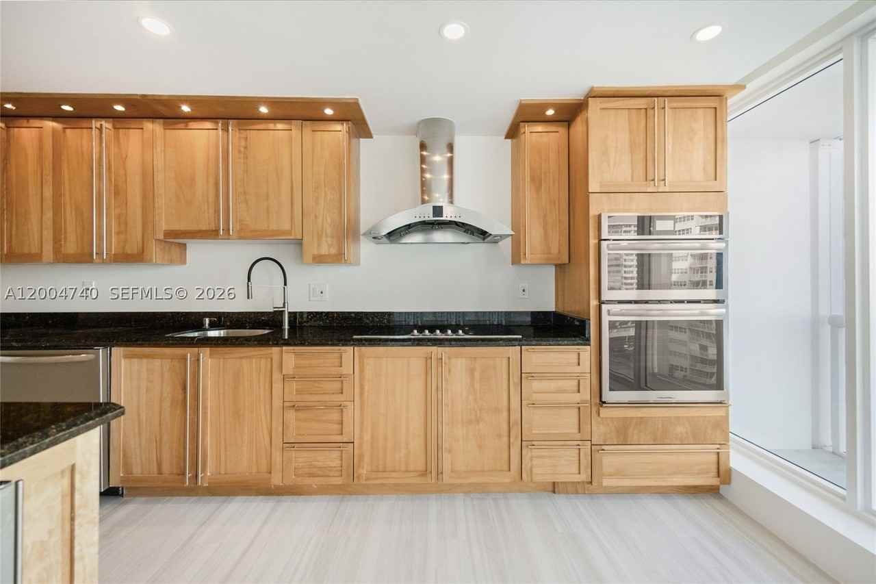2100 S Ocean Ln #601 - Photo 6 of 20