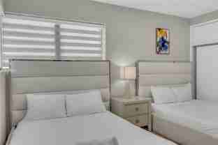 10006 E Bay Harbor Dr #15 - Photo 1 of 1