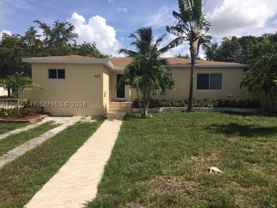 805 Ne 138th St - Photo 1 of 1
