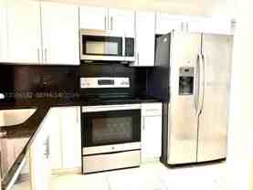 871 Ne 207th Ter #4-101 - Photo 1 of 1