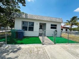 featured image of 3929 Nw 207th Street Rd
