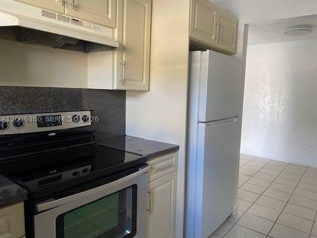 3929 Nw 207th Street Rd - Photo 4 of 22