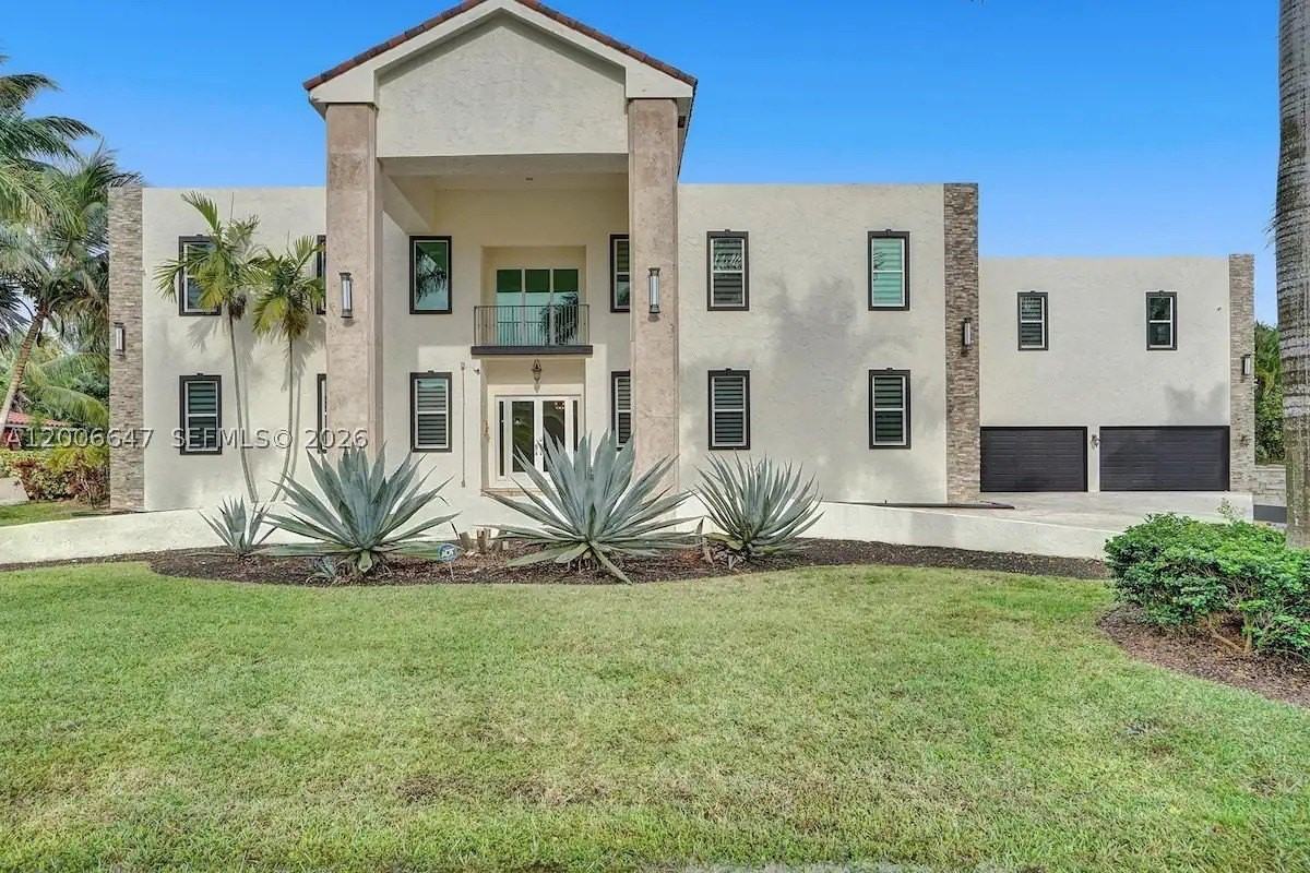 1430 Nw 114th Ave - Photo 3 of 50