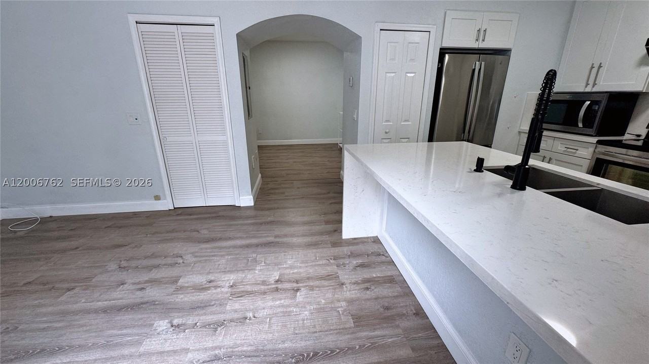 15810 Sw 40th St #57 - Photo 6 of 25