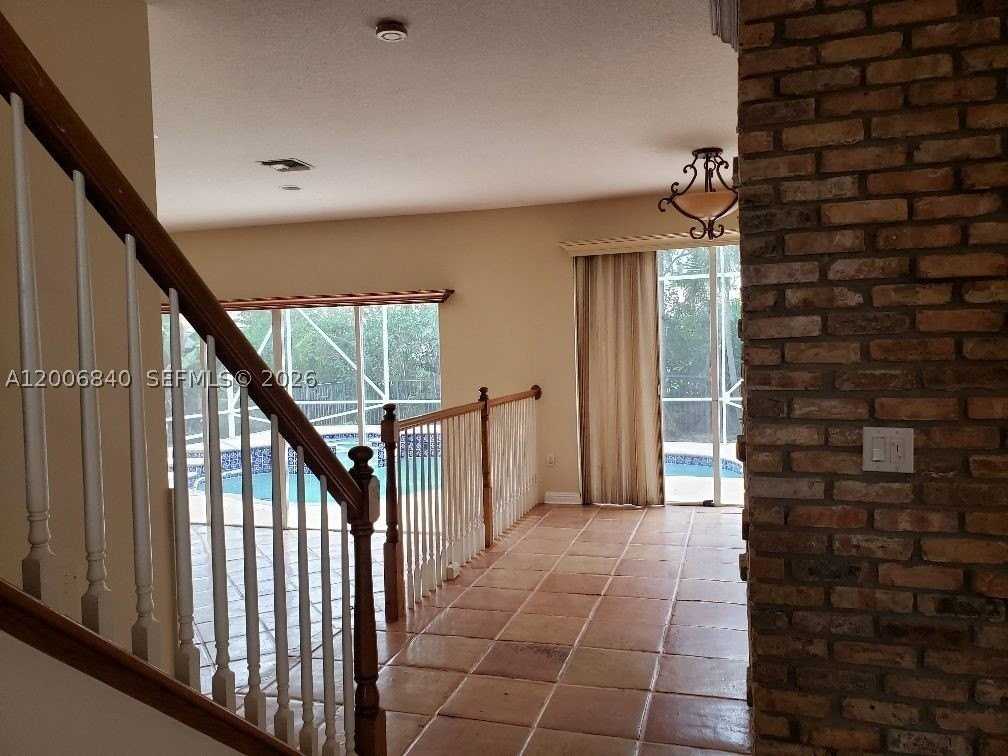 6352 Squirewood Way - Photo 5 of 16