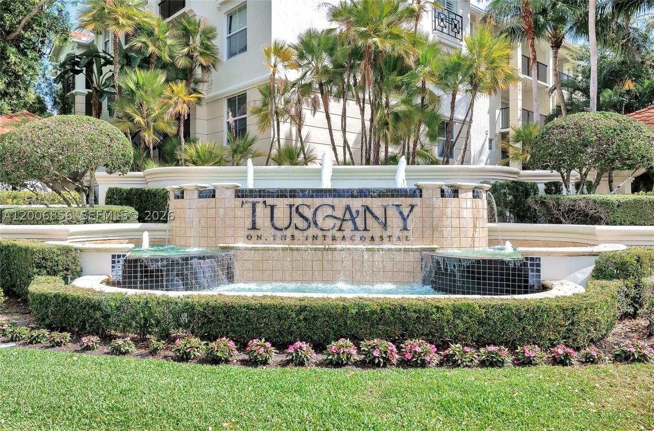 2220 Tuscany Way #2220 - Photo 4 of 43