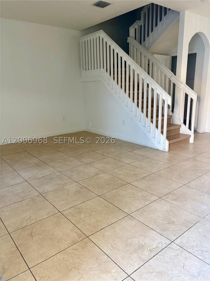 9228 W 33rd Way #9828 - Photo 4 of 24