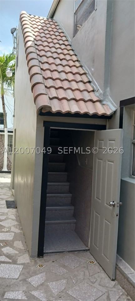 2272 Sw 8th St #3 - Photo 5 of 23