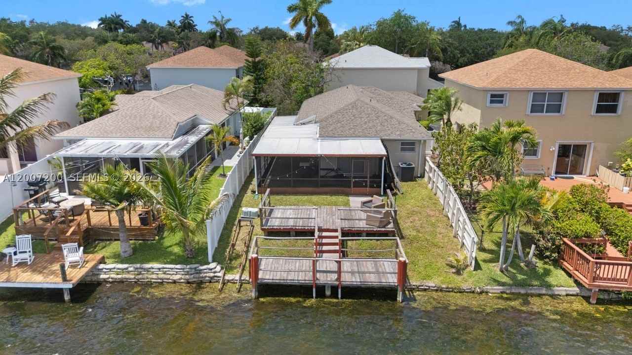 11804 Nw 13th St #11804 - Photo 3 of 31