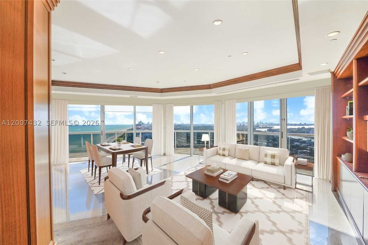 9601 Collins Ave #T4 - Photo 3 of 10